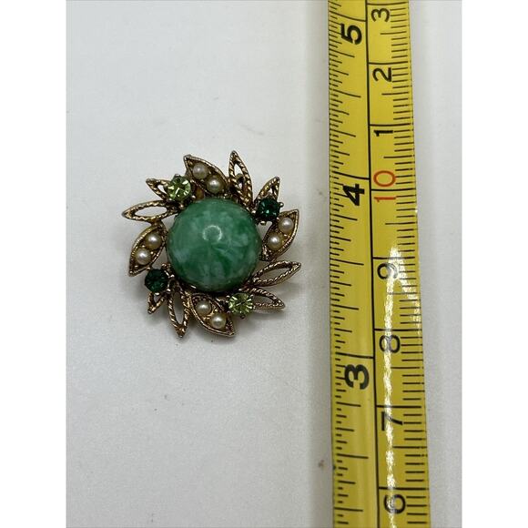 Vintage Green Oval Rhinestone Gold tone Clip On Earrings Costume - Picture 6 of 6